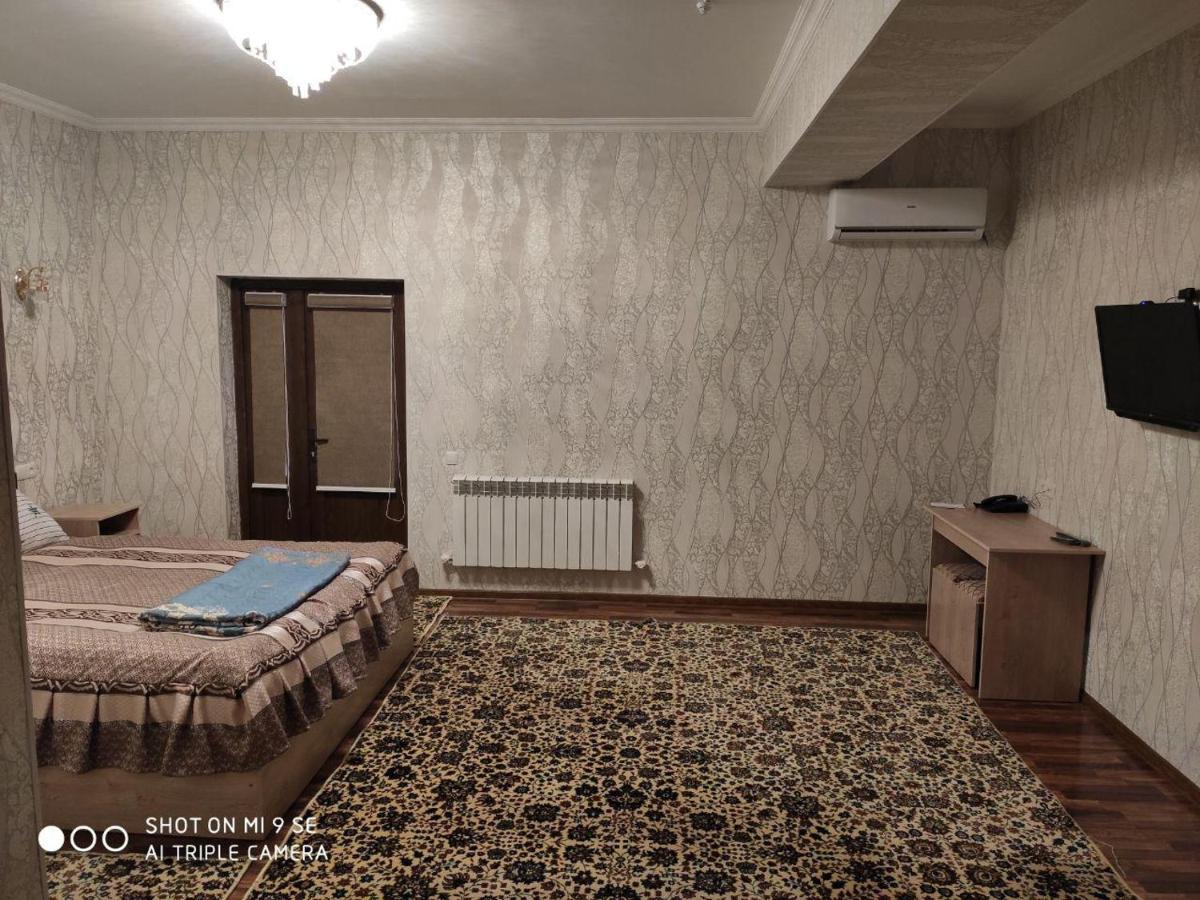 אורגנץ' Motel Lion מראה חיצוני תמונה