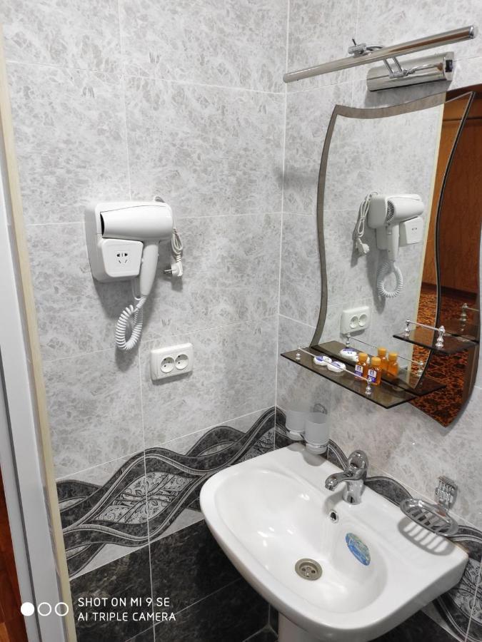 אורגנץ' Motel Lion מראה חיצוני תמונה
